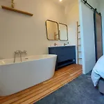 Villa Chateau Emile Haroch *