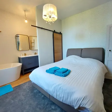 Chateau Emile Haroch Villa Marsais