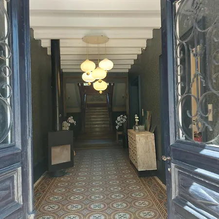 Château Emile Haroch Villa